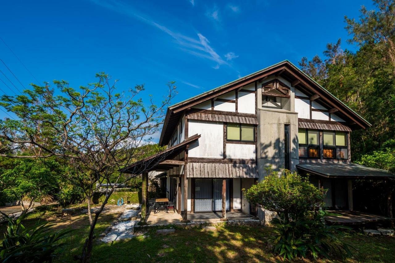 House-Uma Kensyukan -Seven Hotels And Resorts- 恩納村 エクステリア 写真